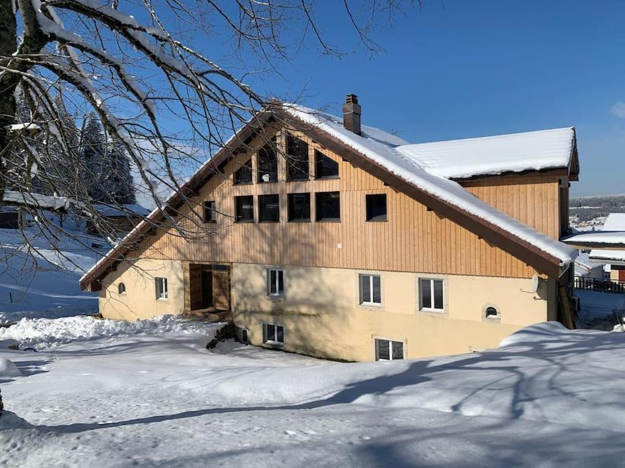 Ancienne Ferme Comtoise 4 Etoiles, 11 Personnes Lac St-Point/Mont D'Or Montperreux Luaran gambar